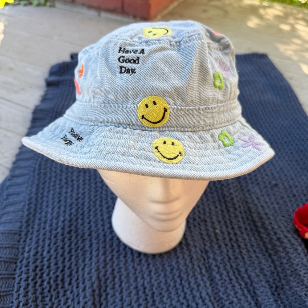 American Eagle Smiley Face Embroidered Denim Bucket Hat Blue Hippie Festival OS